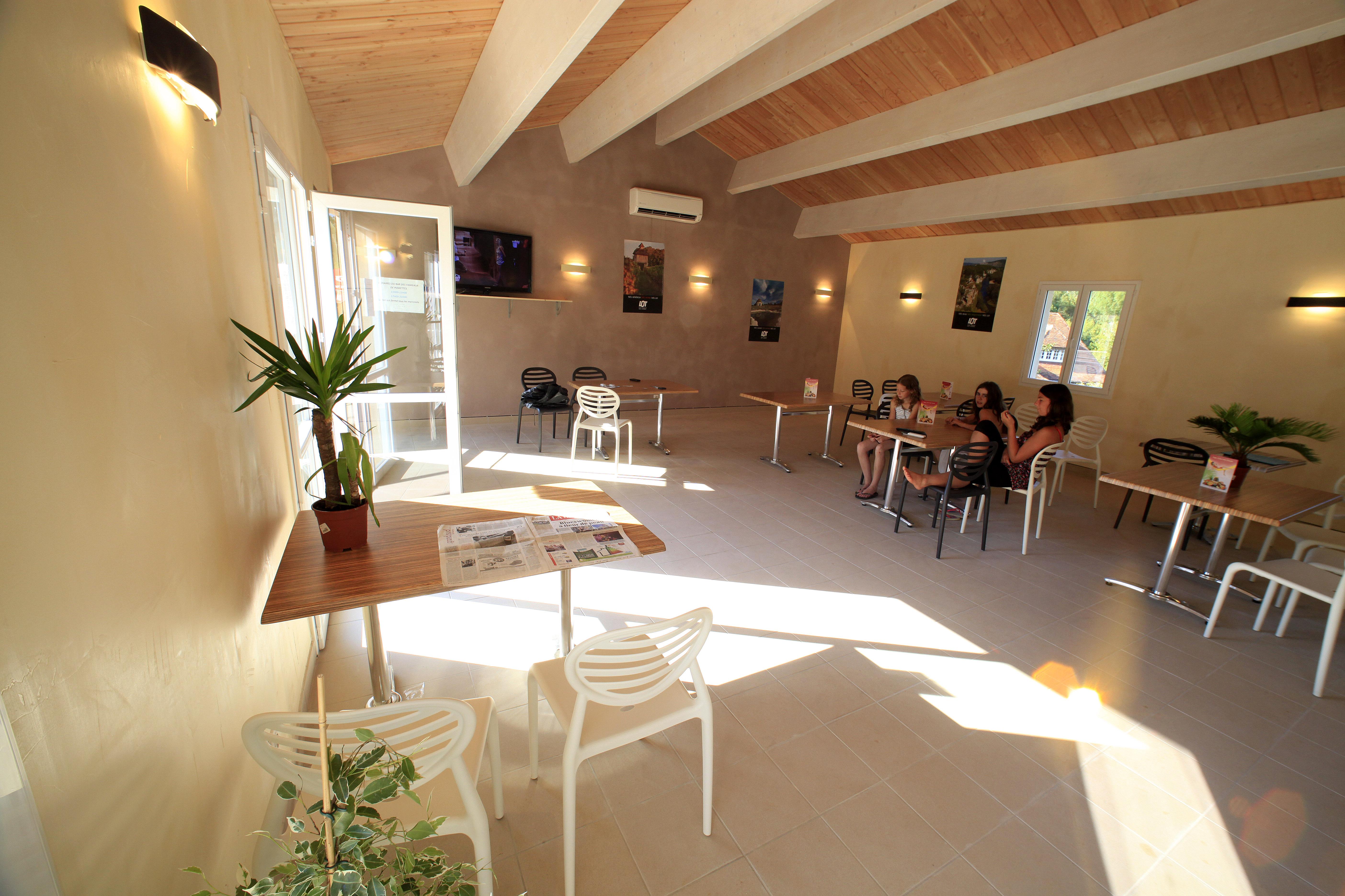 Terres De France - Les Hameaux De Pomette 3*