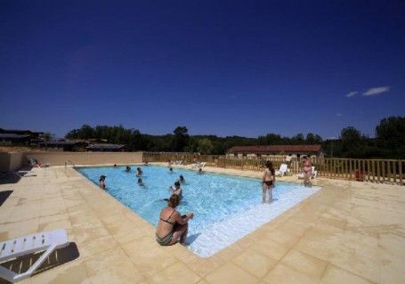 Terres De France - Les Hameaux De Pomette 3* Marminiac